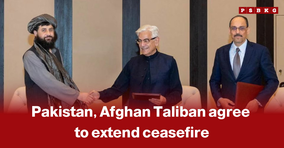Officials meeting and shaking hands during discussions on extending the ceasefire agreement between Pakistan and the Afghan Taliban, highlighting efforts to maintain peace Pakistan Afghanistan ceasefire.